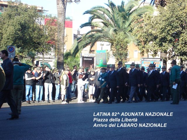 L' arrivo del Labaro nazionale